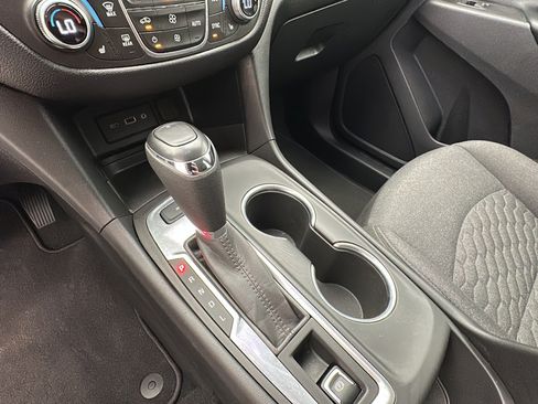 Used 2020 Chevrolet Equinox LT AWD/4WD image 20
