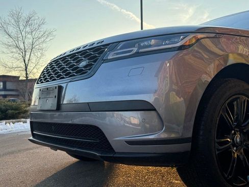 Used 2020 Land Rover Range Rover Velar S image 16