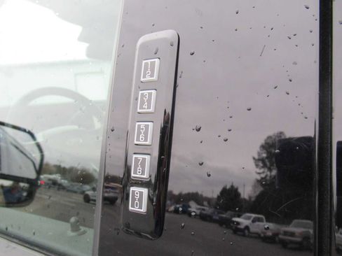 Used 2024 Ford F250 Lariat image 25