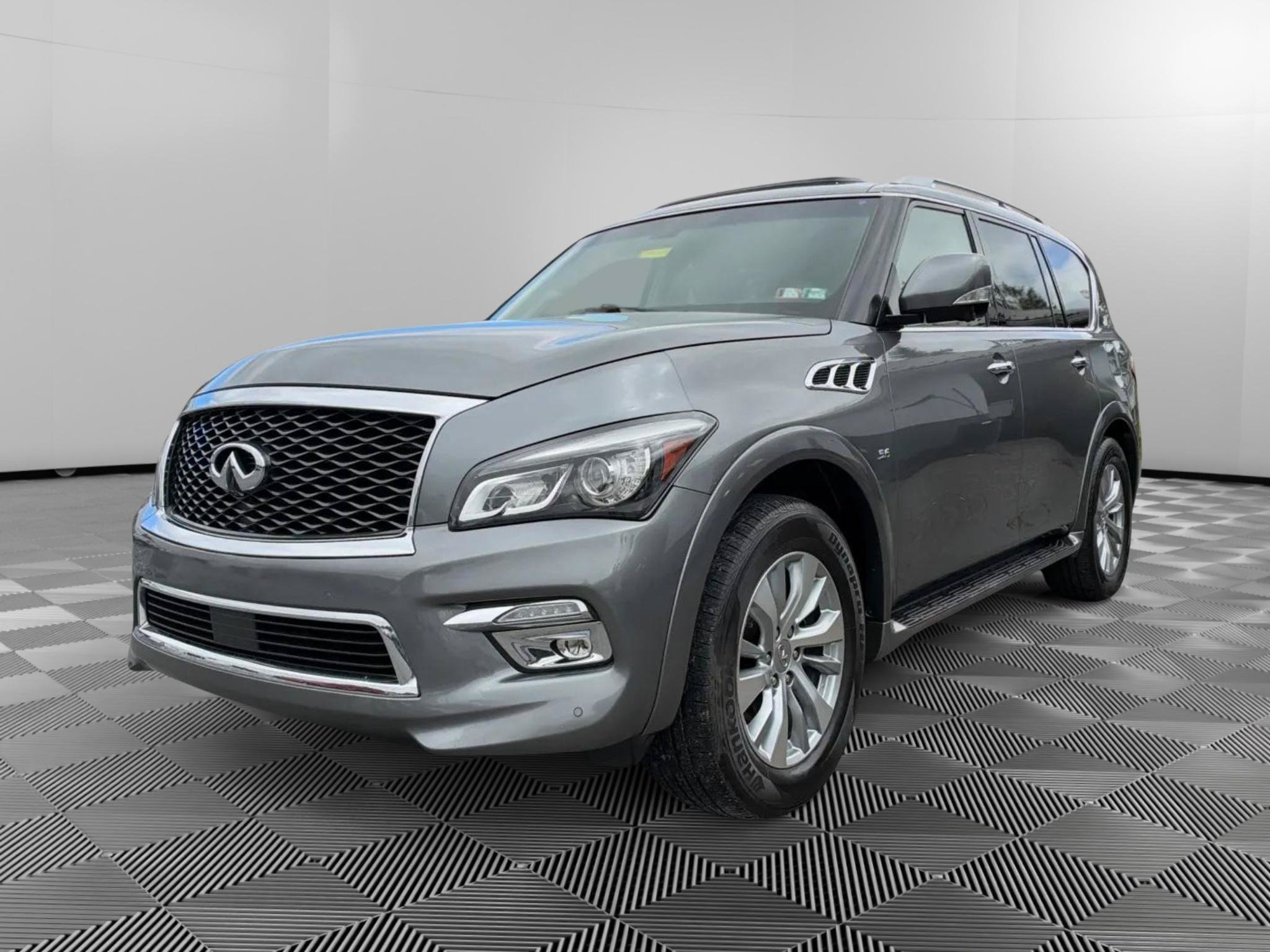 Used 2017 INFINITI QX80 4WD w/ All Season Package image 1