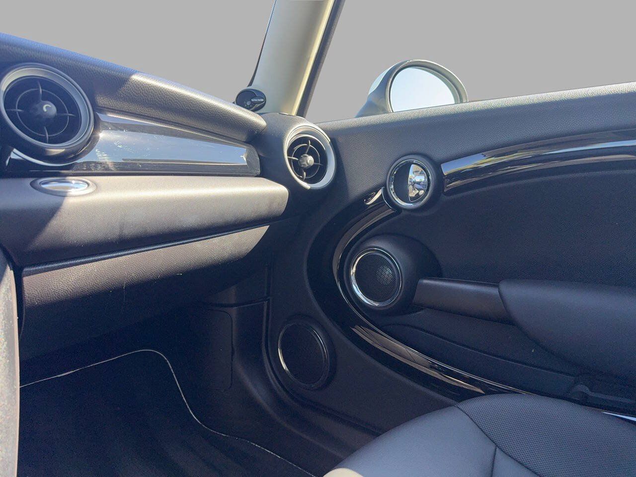 Used 2012 MINI Cooper Hardtop FWD image 30