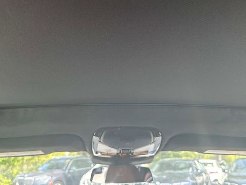 New 2026 BMW X7 M60i image 16