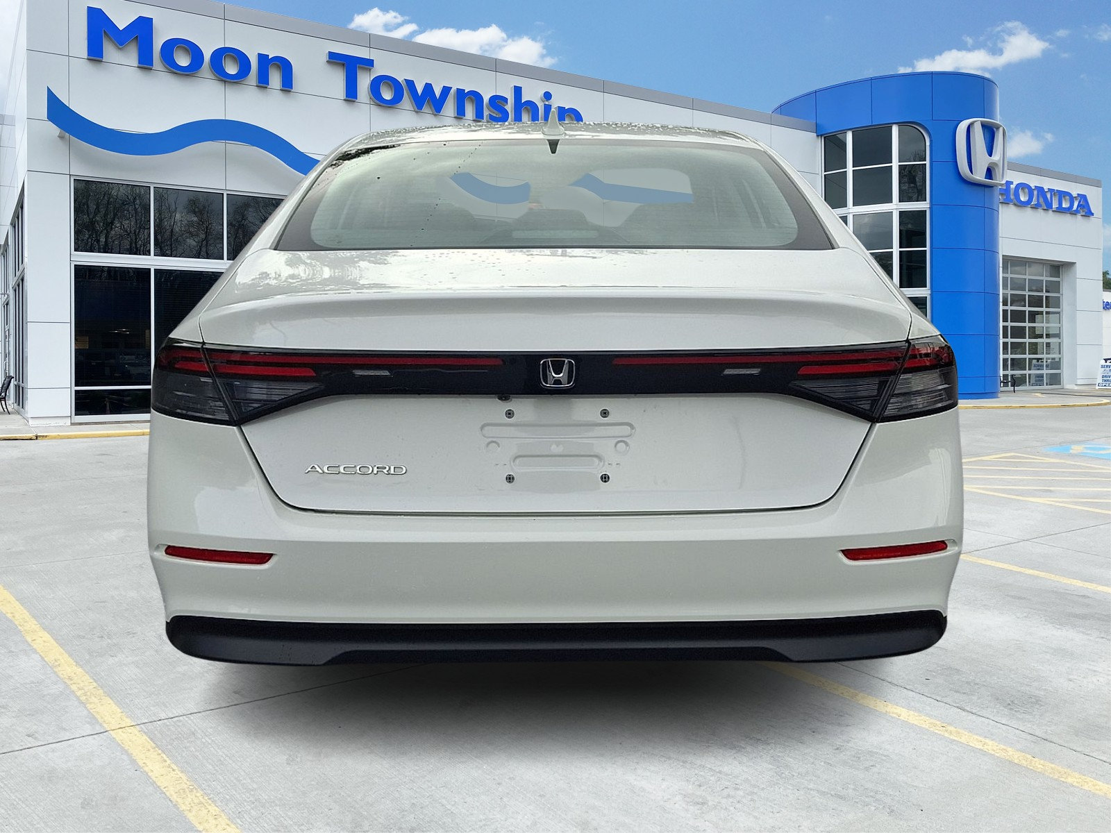 Used 2024 Honda Accord LX image 5