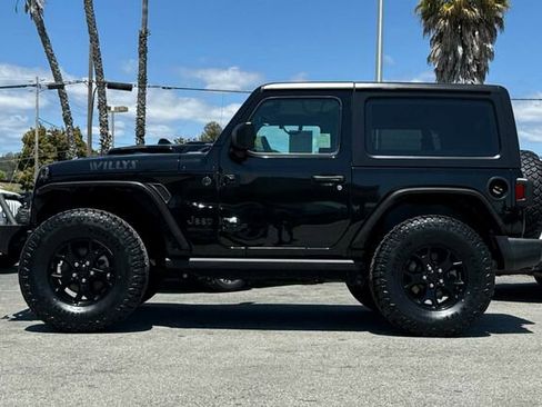 Used 2021 Jeep Wrangler Sport AWD/4WD image 7