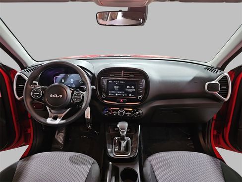 Used 2024 Kia Soul LX w/ Option Group 015 image 9