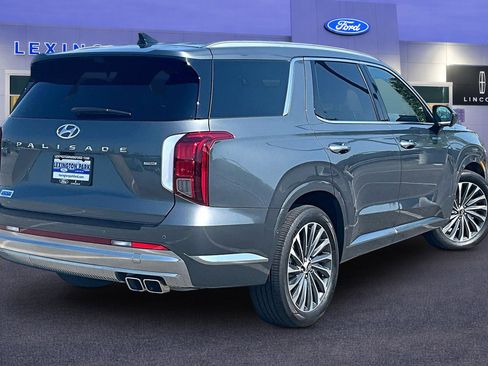 Used 2025 Hyundai Palisade Calligraphy AWD/4WD image 5