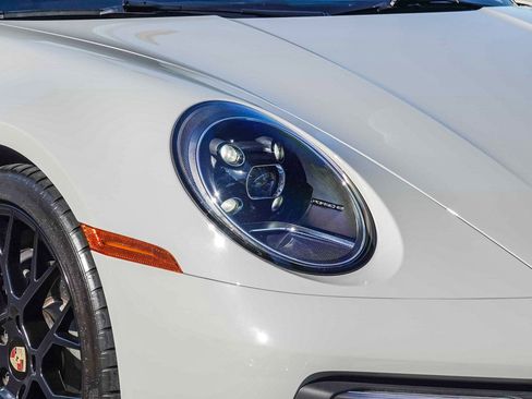 Used 2024 Porsche 911 Carrera image 8