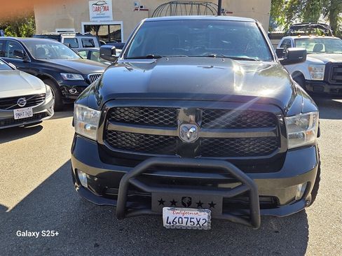 Used 2016 RAM 1500 Express RWD image 2
