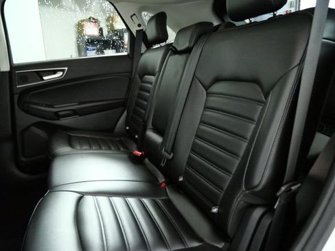 Certified 2024 Ford Edge SEL w/ Convenience Package AWD/4WD image 15