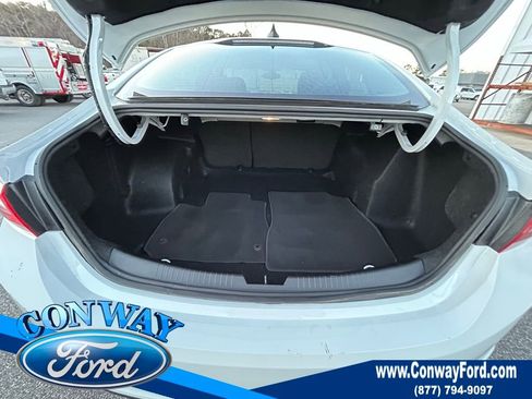 Used 2022 Chevrolet Malibu LS w/ LPO, Convenience Package 1 image 9