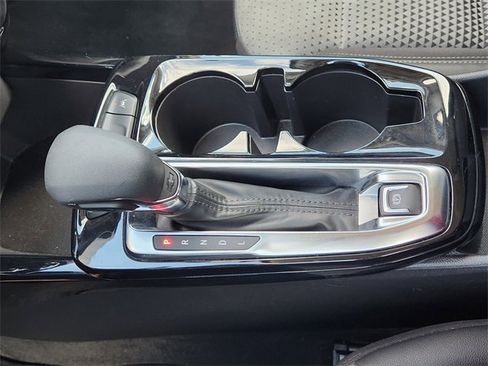 Used 2024 Chevrolet Trax LT image 21