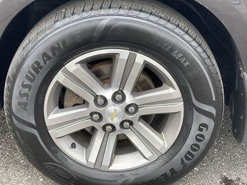Used 2015 Chevrolet Traverse LT FWD image 33