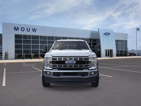 New 2025 Ford F550 4x4 Regular Cab Super Duty w/ XLT Value Package image 6