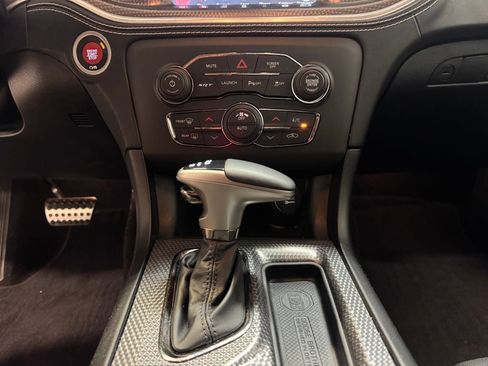 Used 2022 Dodge Charger SRT Hellcat RWD image 17