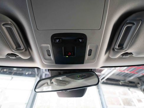 Used 2025 Toyota Camry LE image 18