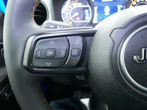 Used 2024 Jeep Wrangler Unlimited Sport AWD/4WD image 38