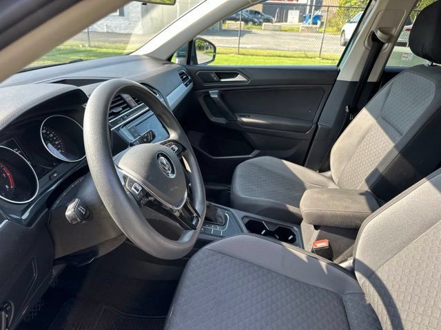Used 2019 Volkswagen Tiguan S FWD image 27
