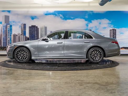 Used 2021 Mercedes-Benz S 580 4MATIC Sedan image 6