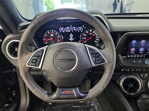 Used 2020 Chevrolet Camaro SS RWD image 27