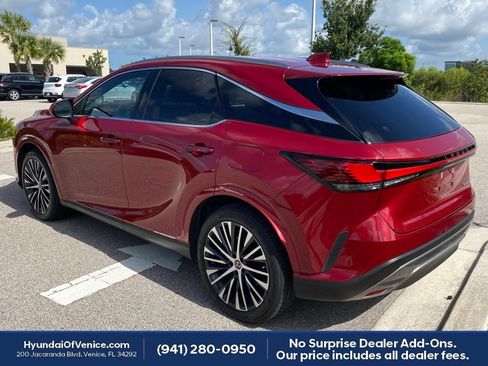 Used 2023 Lexus RX 350 Premium Plus w/ Cold Area Package FWD image 11