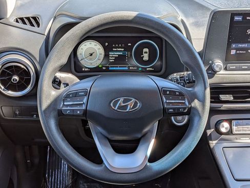 Certified 2023 Hyundai Kona SE w/ Cargo Package image 18