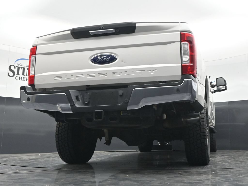 Used 2017 Ford F350 Lariat w/ Chrome Package AWD/4WD image 33