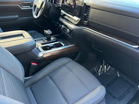 Certified 2022 GMC Sierra 1500 Elevation w/ LPO, Elevation Black Package image 19