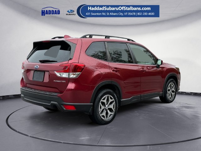 Certified 2023 Subaru Forester Premium AWD/4WD image 5