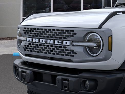 New 2026 Ford Bronco Badlands AWD/4WD image 19