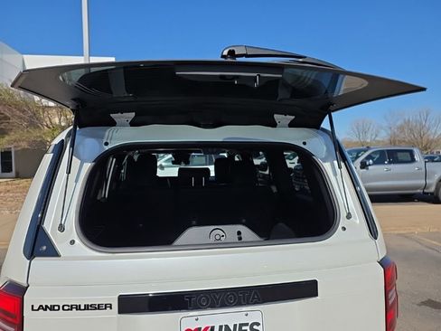 Used 2024 Toyota Land Cruiser w/ Premium Package image 9