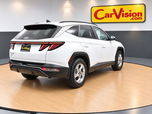 Used 2022 Hyundai Tucson SEL w/ Cargo Package FWD image 3