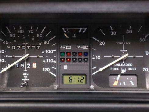 Used 1990 Volkswagen Cabriolet FWD image 75
