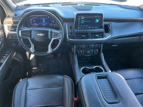 Used 2023 Chevrolet Suburban Premier image 21