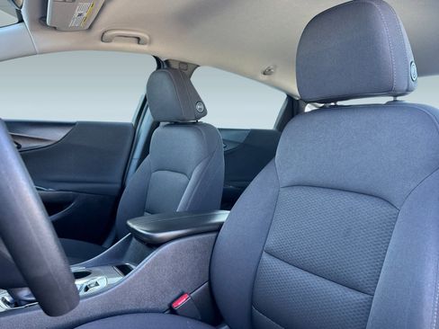 Used 2024 Chevrolet Malibu LT image 24