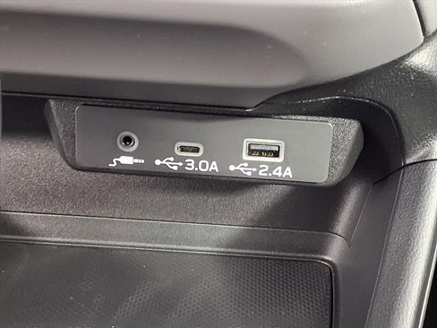 New 2026 Subaru Crosstrek 2.0i Premium AWD/4WD image 9