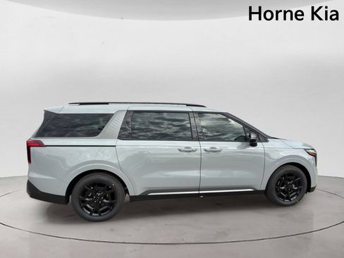 New 2026 Kia Carnival SX Prestige FWD image 3