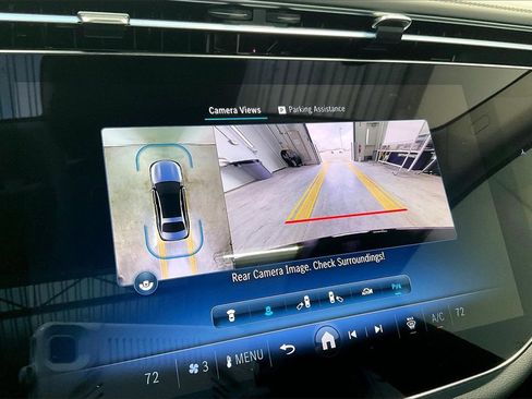 Used 2025 Mercedes-Benz E 350 4MATIC Sedan image 26