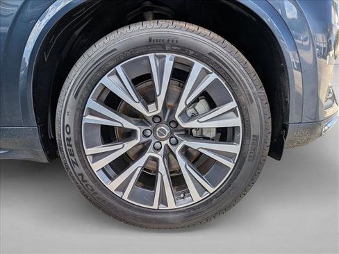 Used 2022 Volvo XC90 T6 Momentum w/ Climate Package image 20