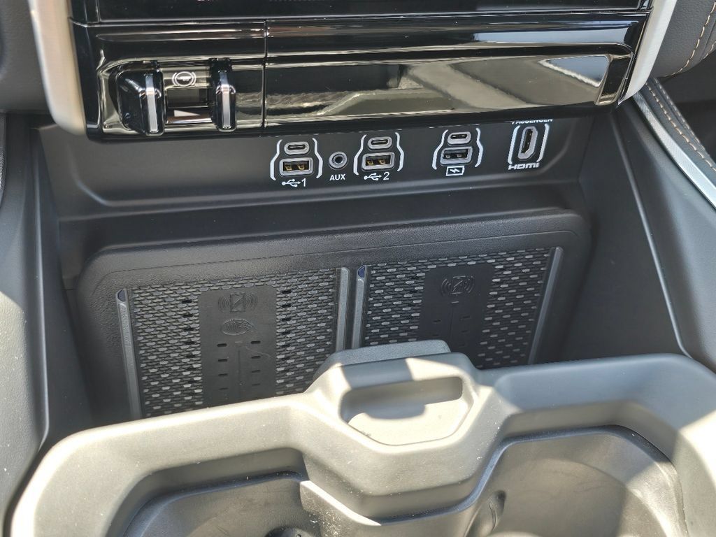 Used 2026 RAM 1500 Tungsten w/ Bed Utility Group AWD/4WD image 16