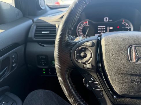 Used 2022 Honda Ridgeline Black Edition image 7