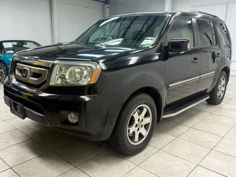 Used 2010 Honda Pilot Touring image 3