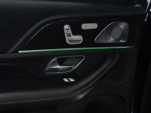 Used 2023 Mercedes-Benz GLS 63 AMG 4MATIC image 25