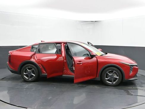 Used 2025 Kia K4 FWD image 38