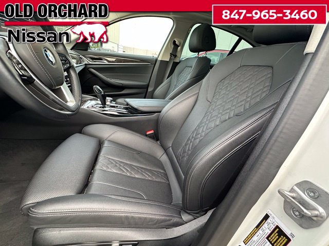 Used 2022 BMW 530e xDrive AWD/4WD image 11