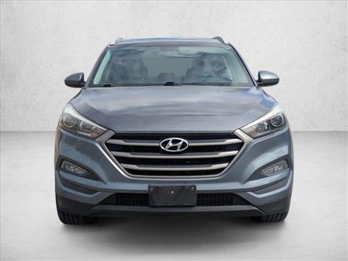 Used 2016 Hyundai Tucson SE w/ Option Group 02 image 2