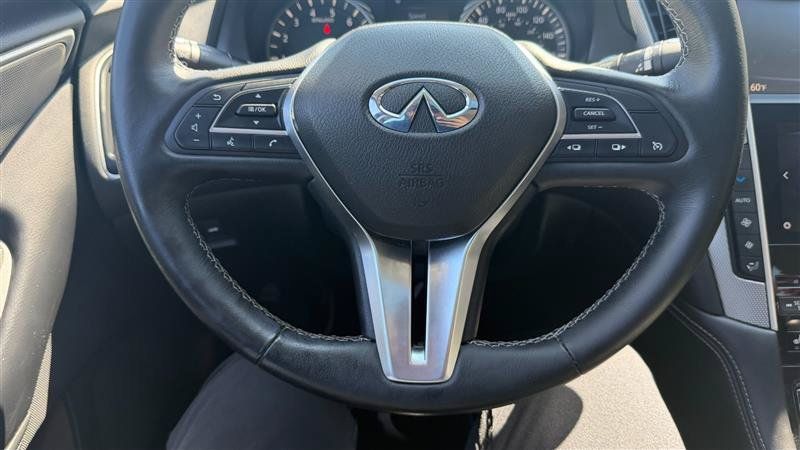 Used 2019 INFINITI Q50 Signature Edition w/ Cargo Package (L96) RWD image 32
