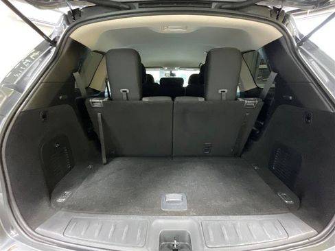 Used 2020 Nissan Pathfinder SV FWD image 23