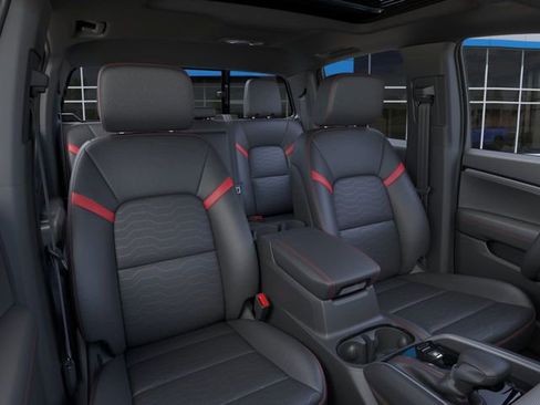 New 2026 Chevrolet Colorado Z71 w/ Technology Package image 16