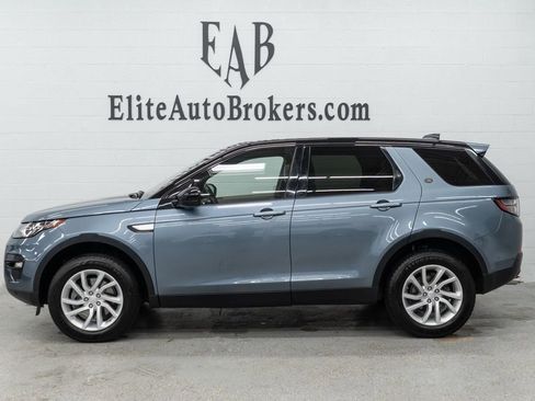 Used 2018 Land Rover Discovery Sport HSE AWD/4WD image 2