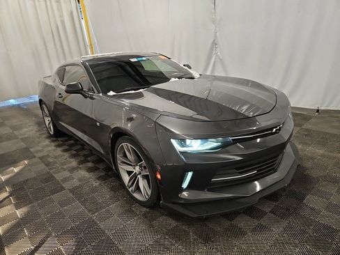 Used 2018 Chevrolet Camaro LT w/ RS Package image 9